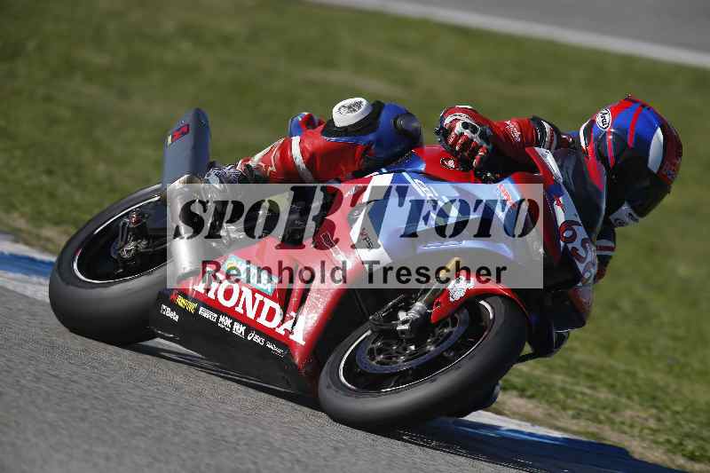 /02 29.01.-02.02.2024 Moto Center Thun Jerez/Gruppe rot-red/656